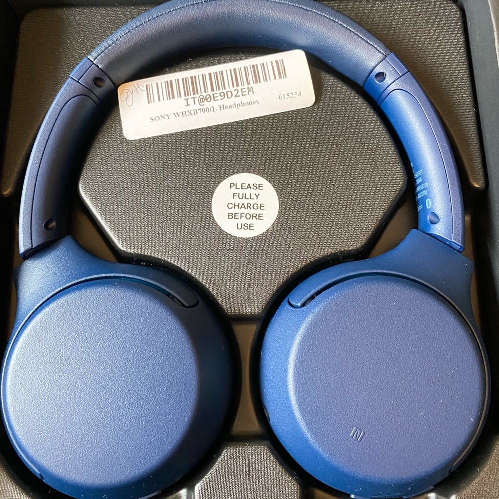 SONY WIRELESS HEADPHONES